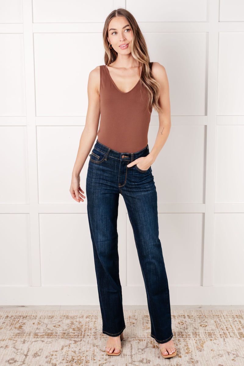 JUDY BLUE Alaina High Rise Classic Straight Jeans