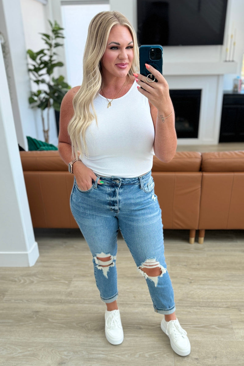 JUDY BLUE Frankie High Waist Distressed Boyfriend Jeans