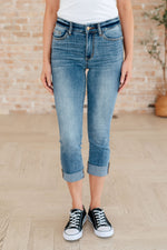 JUDY BLUE Laura Mid Rise Cuffed Skinny Capri Jeans