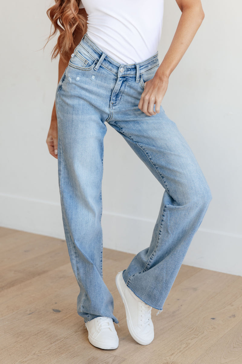 JUDY BLUE Mildred High Rise V Front Waistband Straight Jeans