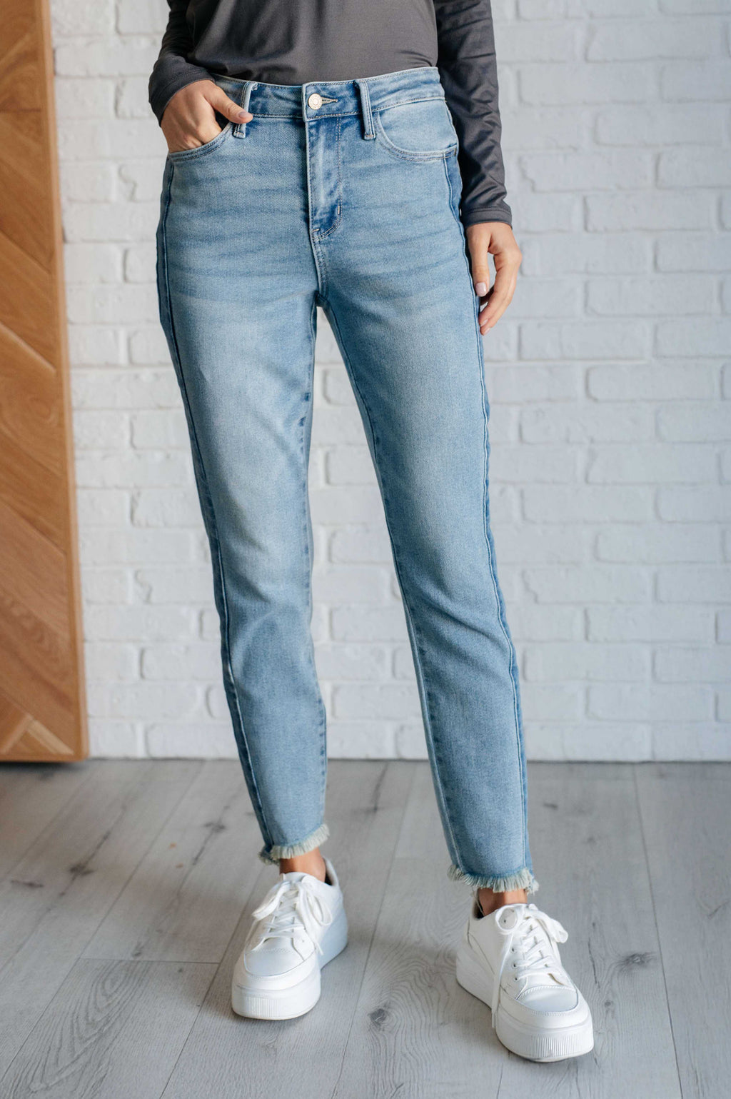 JUDY BLUE Susan High Rise Side Panel Detail Slim Jeans